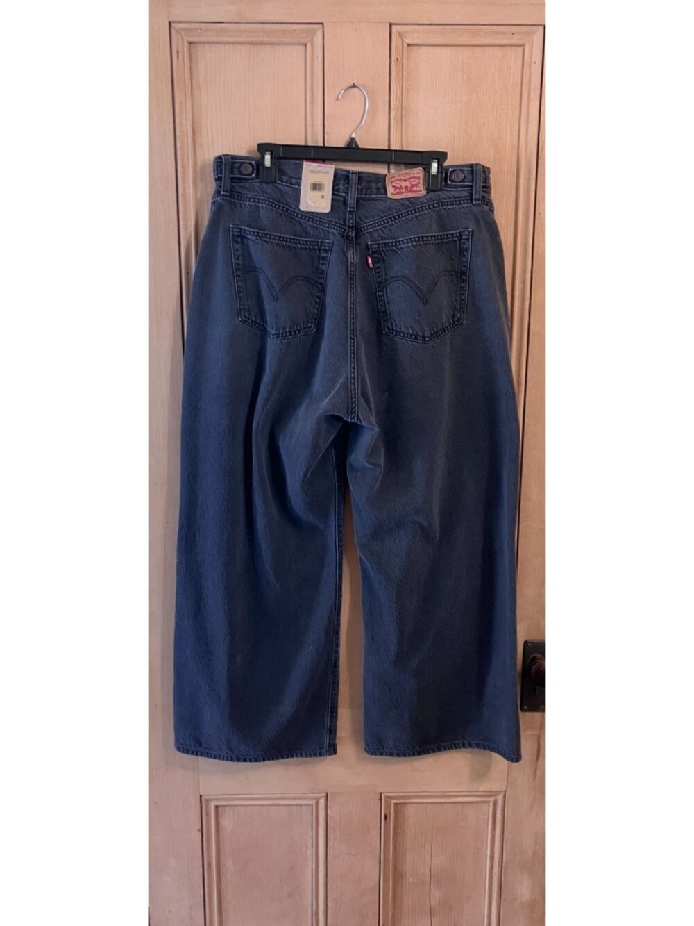 Levi's Womens Cinch Baggy Wide Leg Jeans Size 33 X 26  (US 16) Black AN NWT - Picture 4 of 12